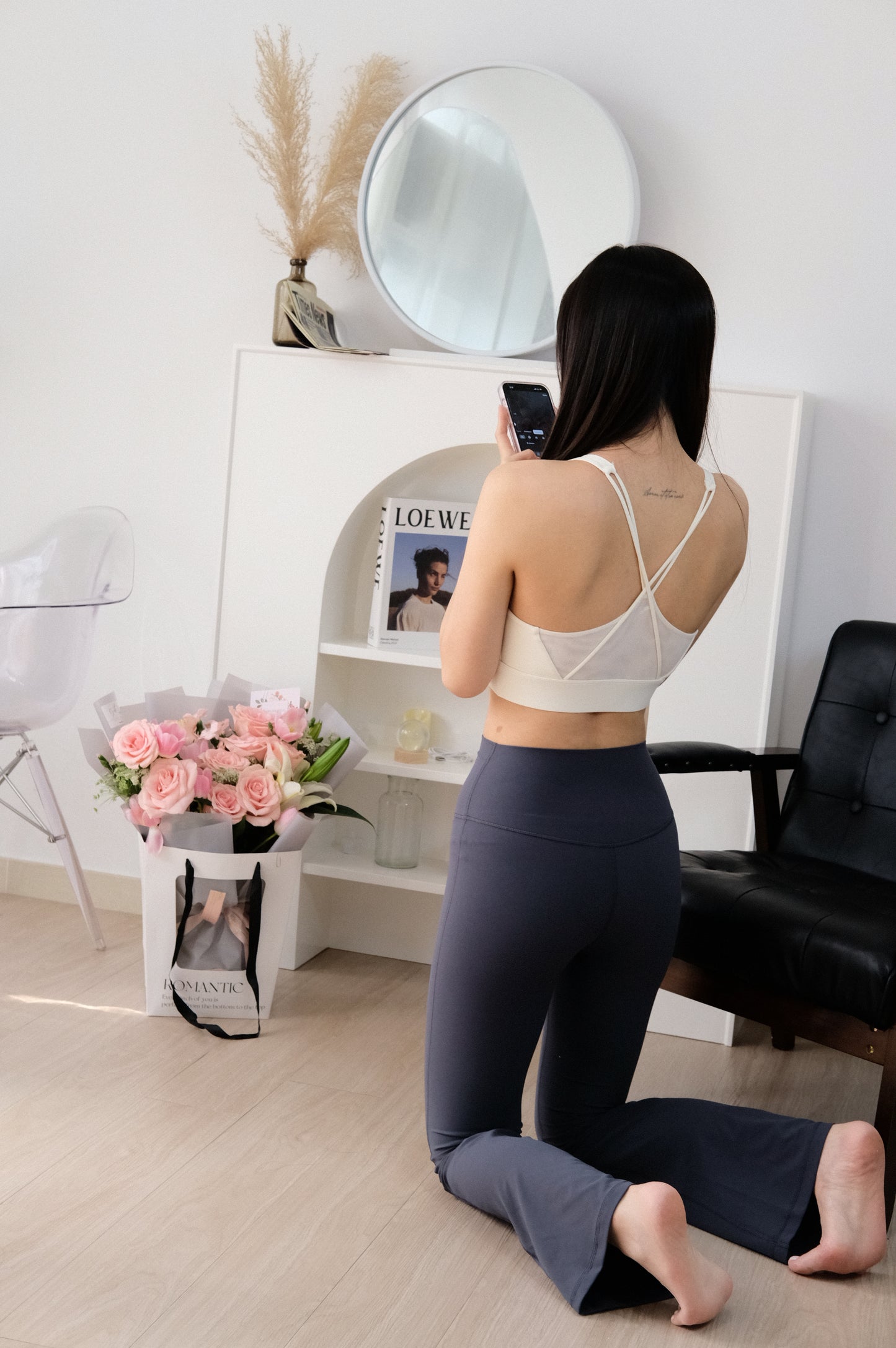 Mesh cross-back fixed padded top
