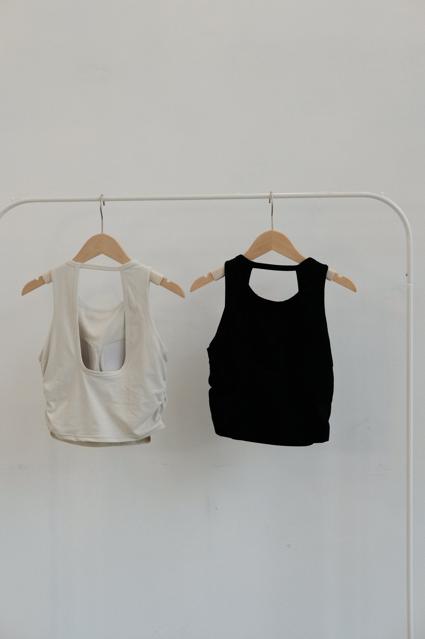 High-neck U-back Padded Vest
