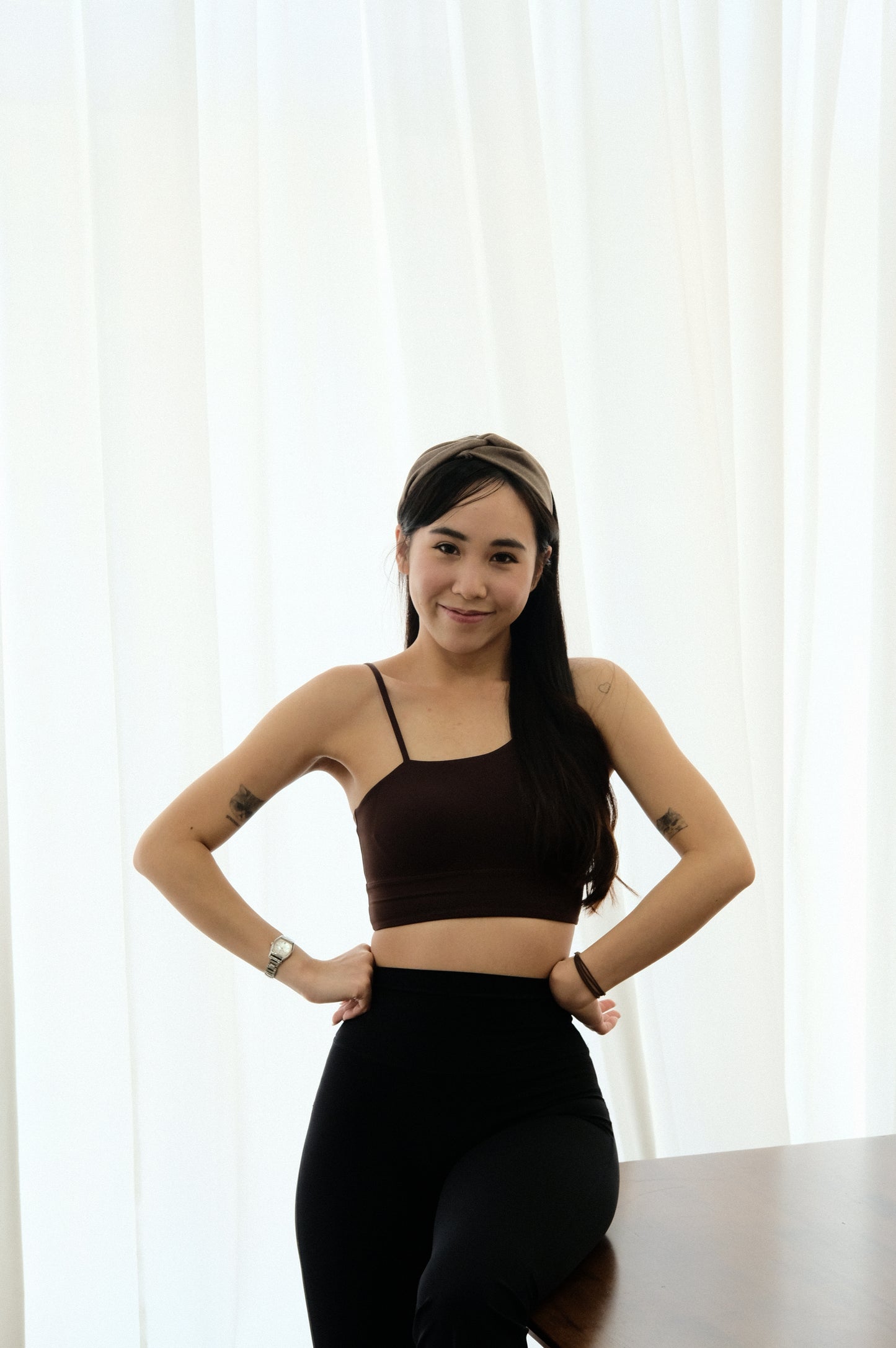 Elastic Off-shoulder Padded Top