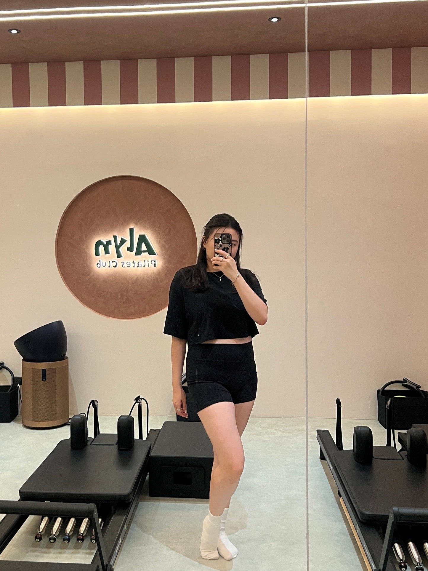 Relaxed Cropped Tee