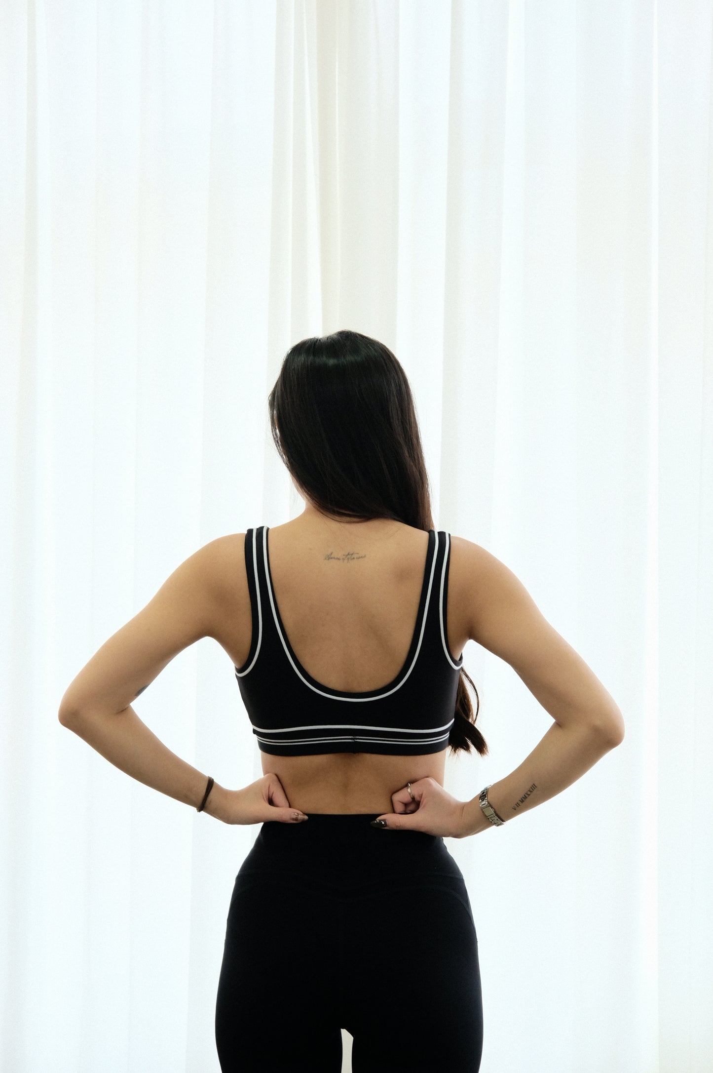 Cloudy 2-tone Wrapping Sport Bra